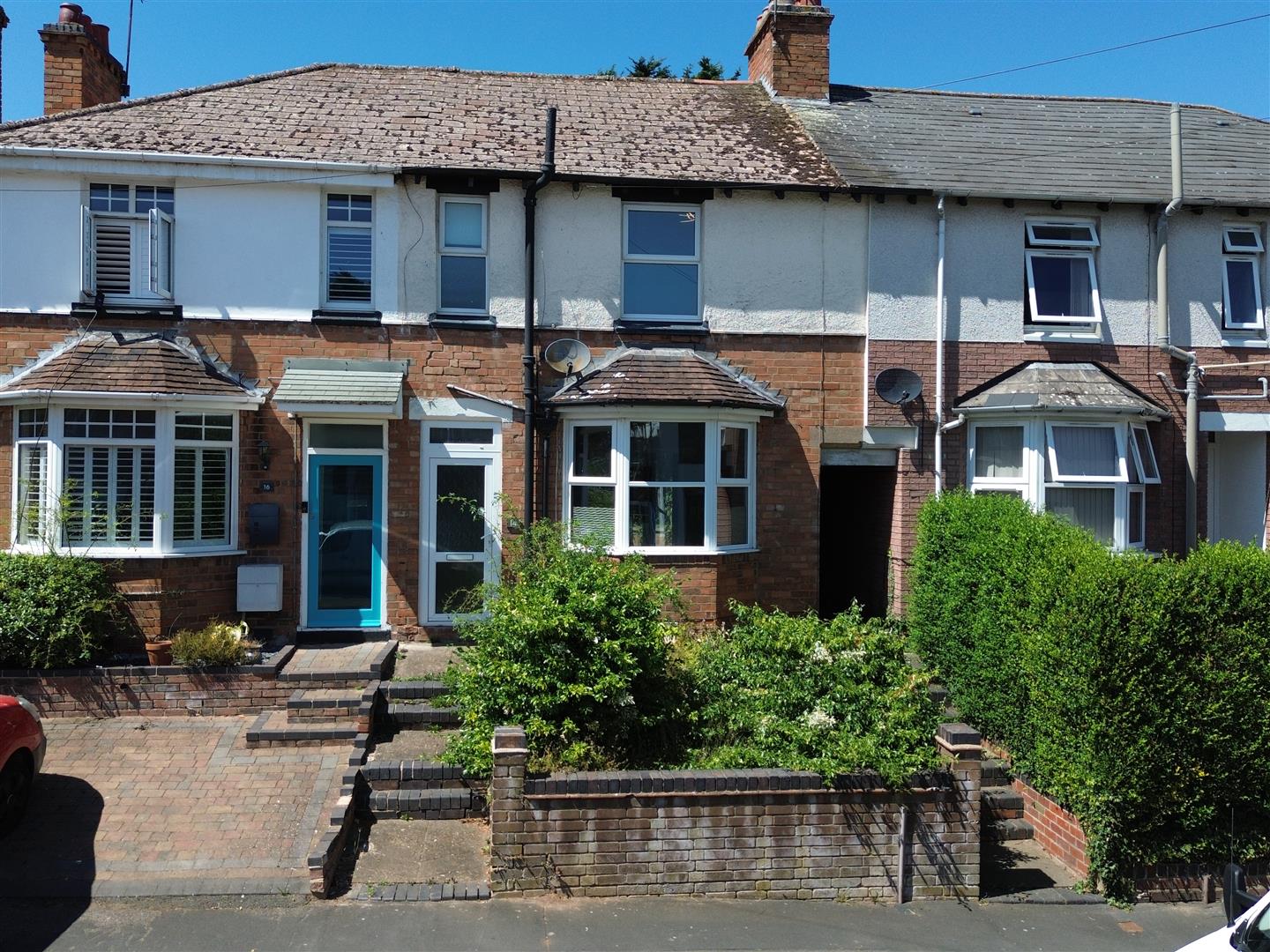 AVAILABLE NOW – Beauchamp Road, Warwick